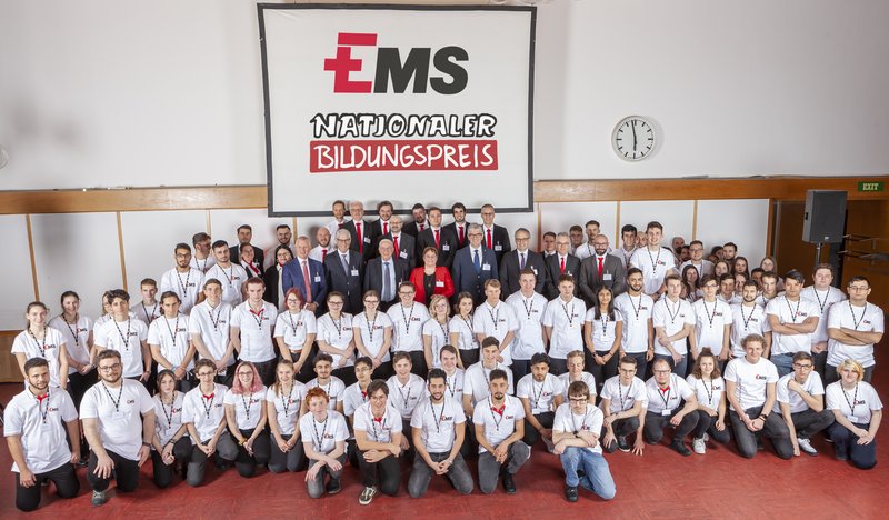 Proud moment: EMS-CHEMIE receives the Swiss Apprenticeship Award