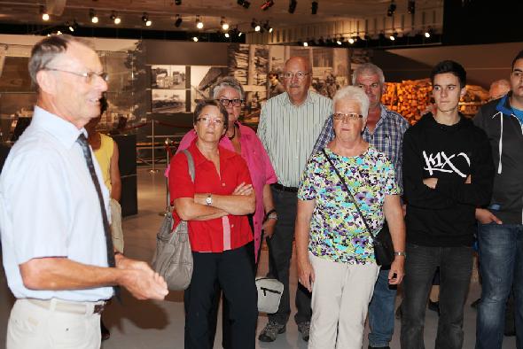 EMS-CHEMIE AG feiert den 10000sten Ausstellungsbesucher